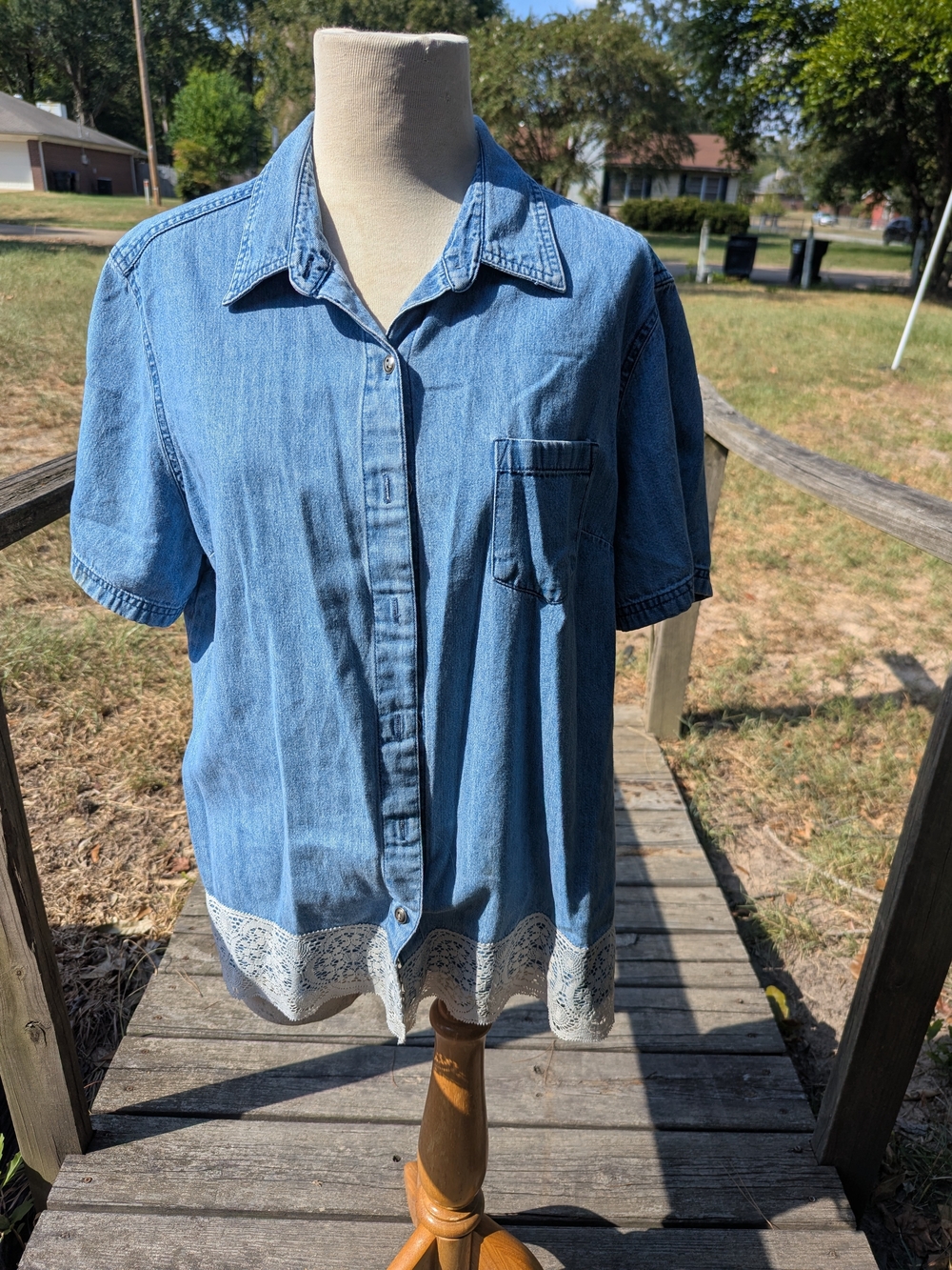 Ladies Denim Short-Sleeve Shirt with Lace Hem - Light Blue